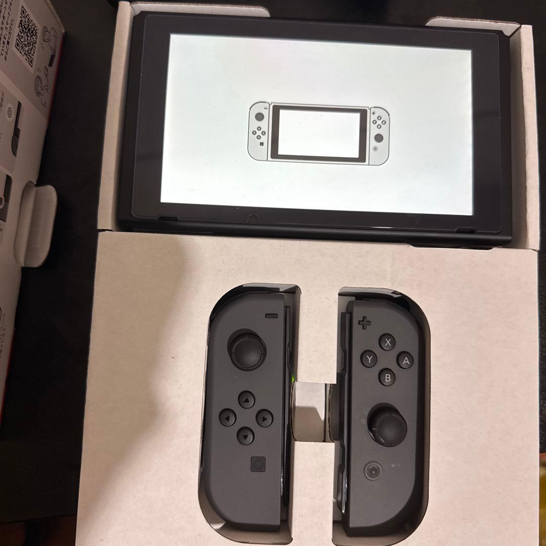 Nintendo Switch 本体 中古　2025年7月4日購入　プロコン付