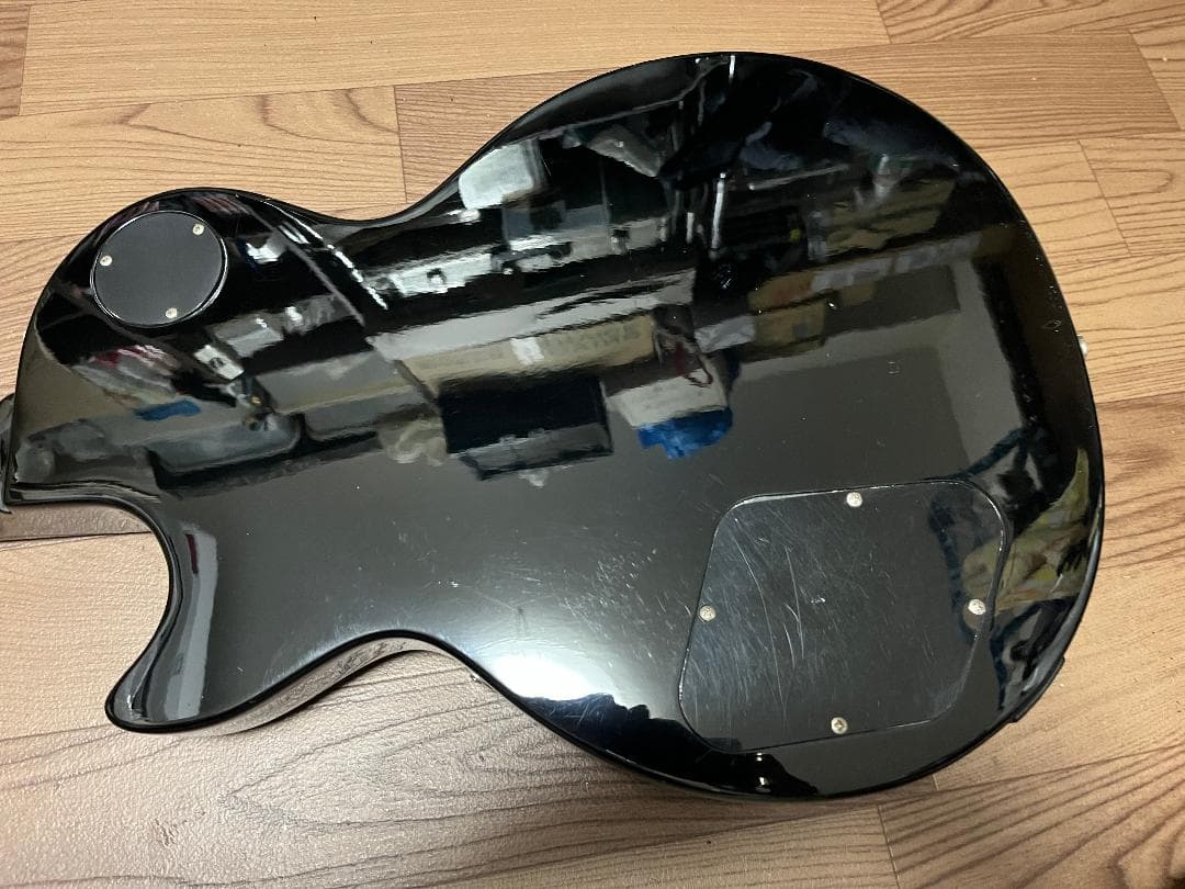 epiphone Les Paul Studio 黒 ケース付