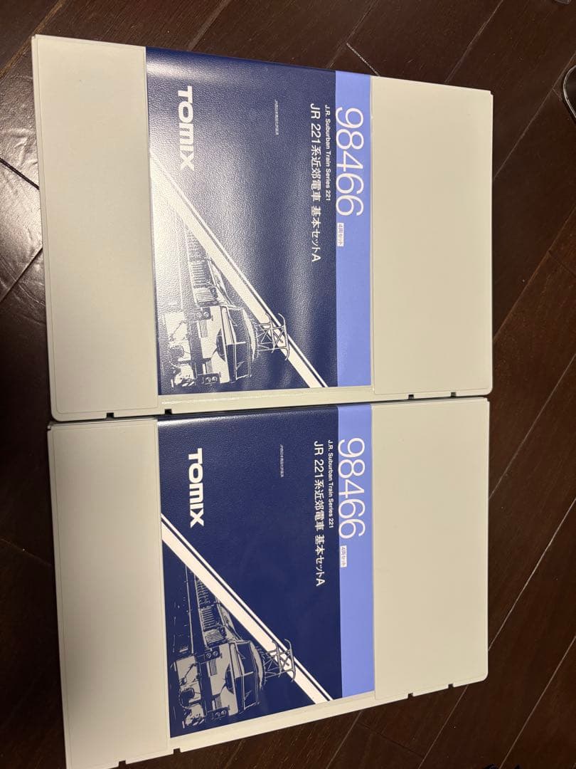 TOMIX 221系12両(4+8)セット(一部室内灯入り)