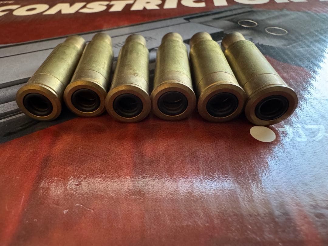 CONSTRICTOR MAXI ガス式リボルバー