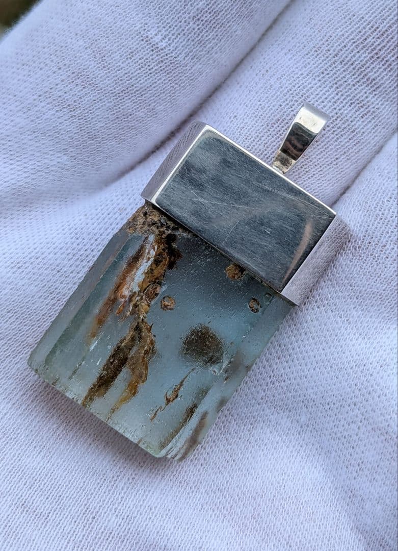 マラウイ産 アクアマリン 原石 104ct SV925