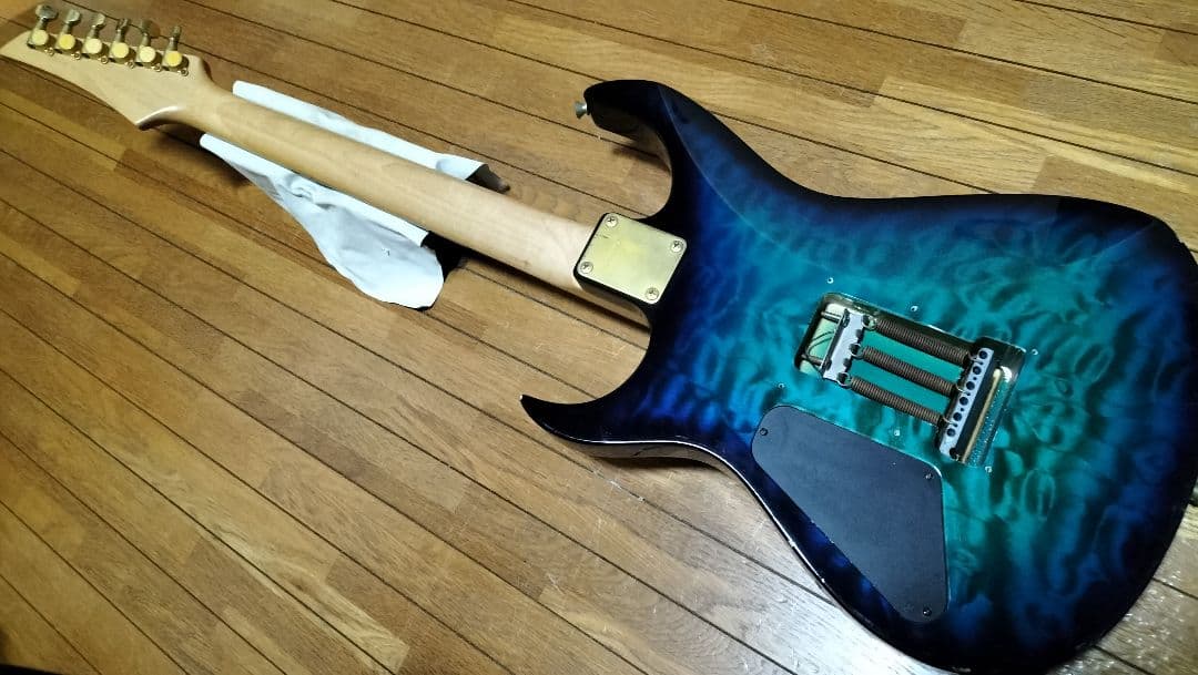 フェルナンデス　FGZ 　サンバースト　青系　日本製？　ssh