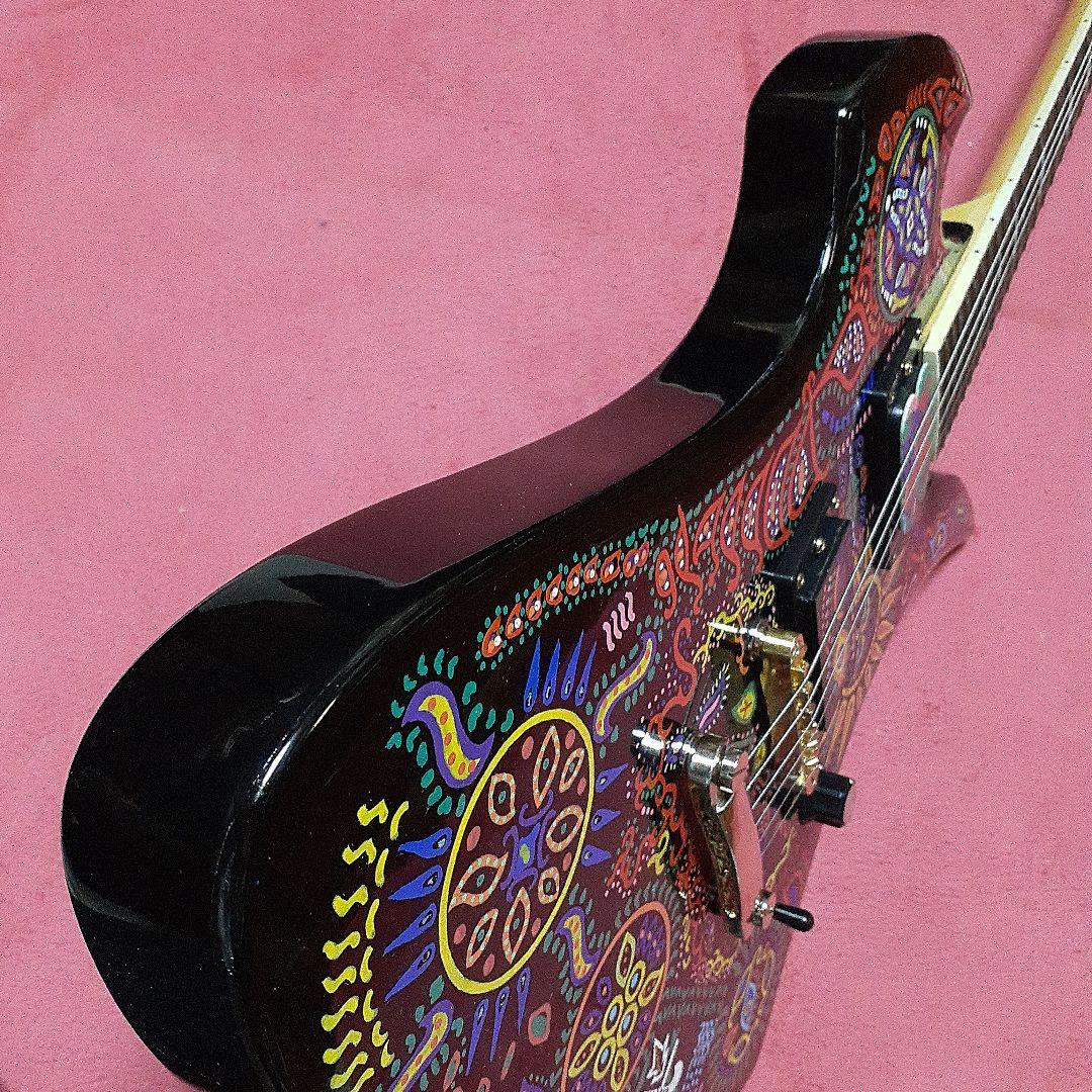 良・美品：サイケペイント・hideモデル。モッキンバード。ソフトケース付属。