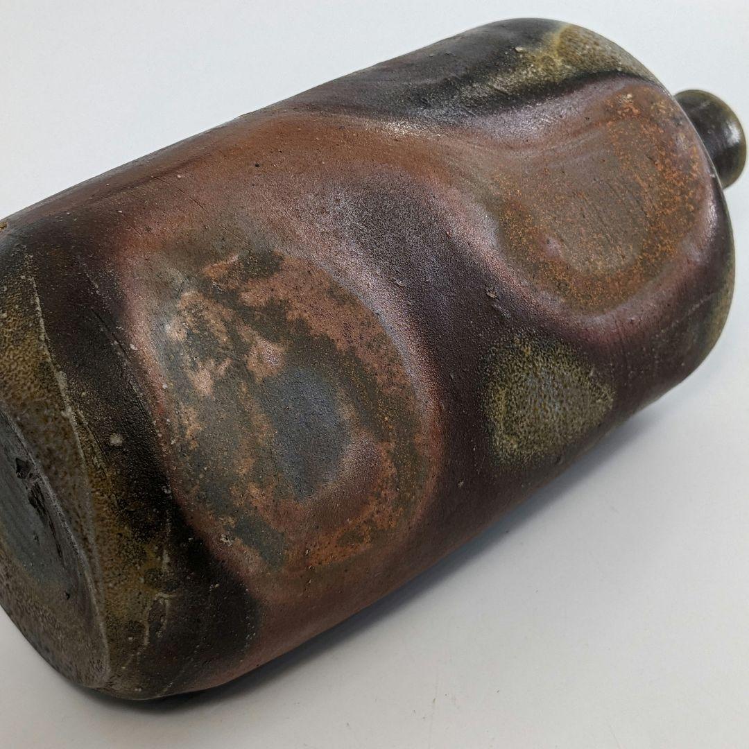 岡山県重要無形文化財 松井與之 備前焼 一輪挿花入 共箱共布栞 花器 花瓶 花生