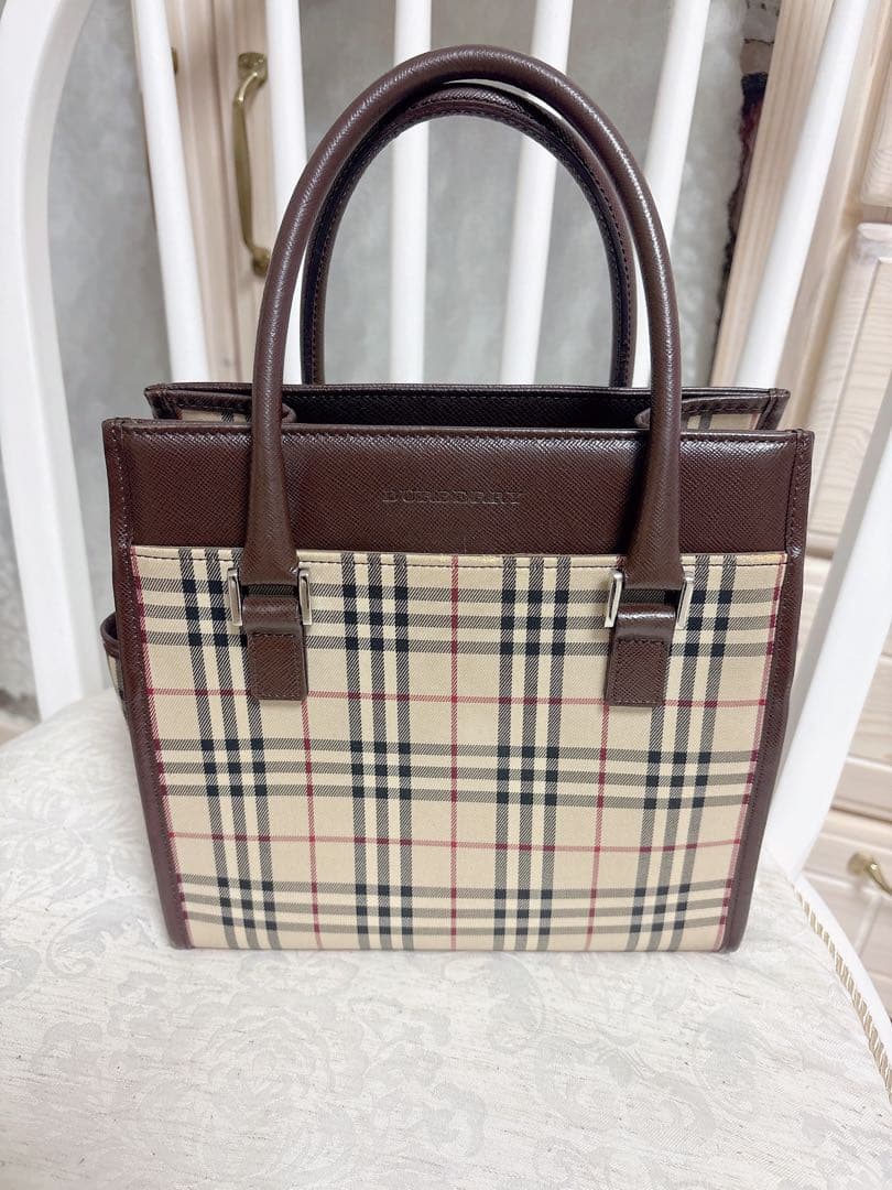 Burberry チェック柄 ハンドバッグ♡