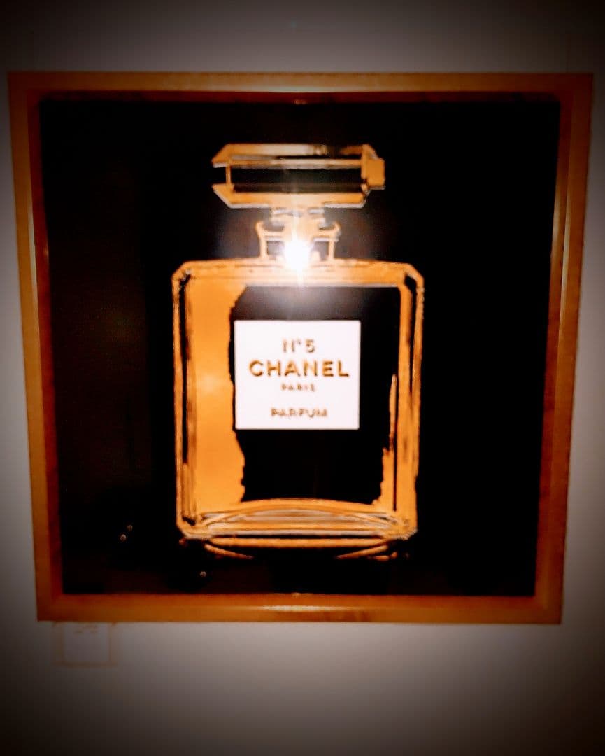 sai カレ シャネル 絵画