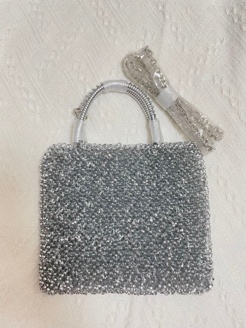 アンテプリマ風 ビーズ ワイヤーバッグ　ショルダーバッグ　新品未使用 シルバー