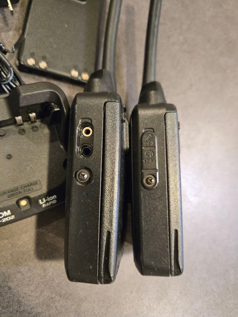 【iCOM】アイコムIC-DPR3特定小電力トランシーバー2台+充電器1台