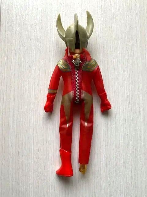変身せよ！タカラ製ヴィンテージ・ウルトラマンタロウ 変身チェンジャー