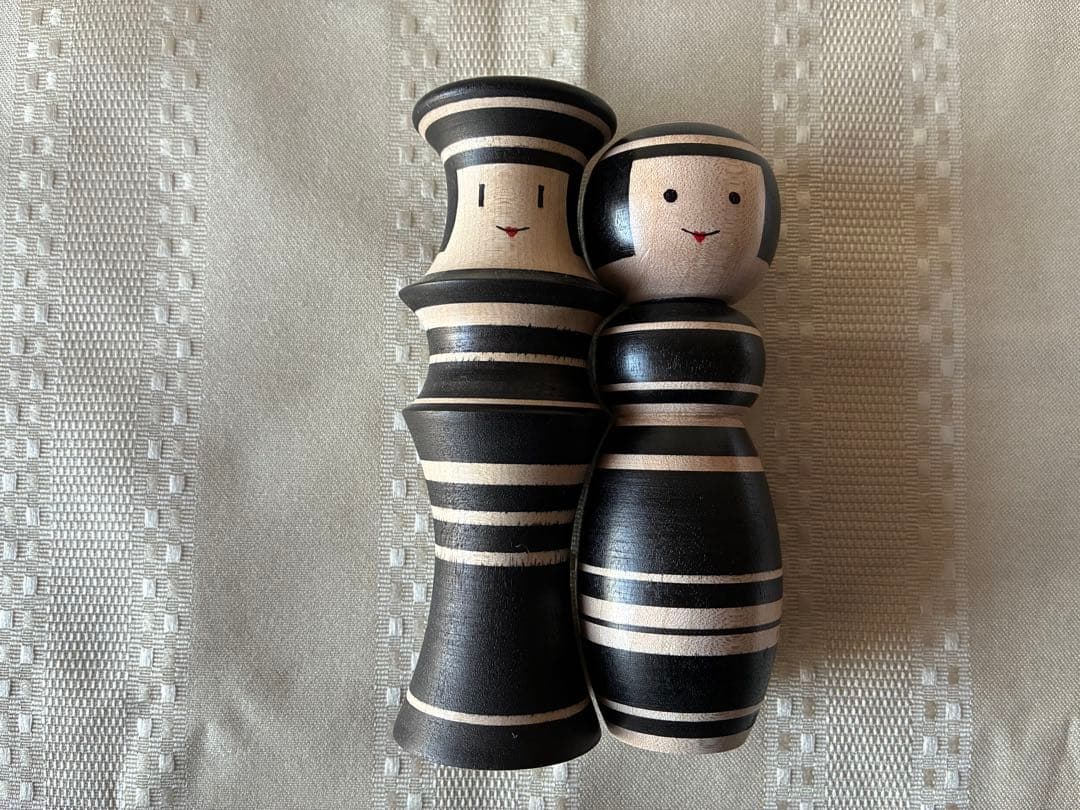 ルビンのこけし ペア ブラック 黒 限定品 青森県黒石市 22000円