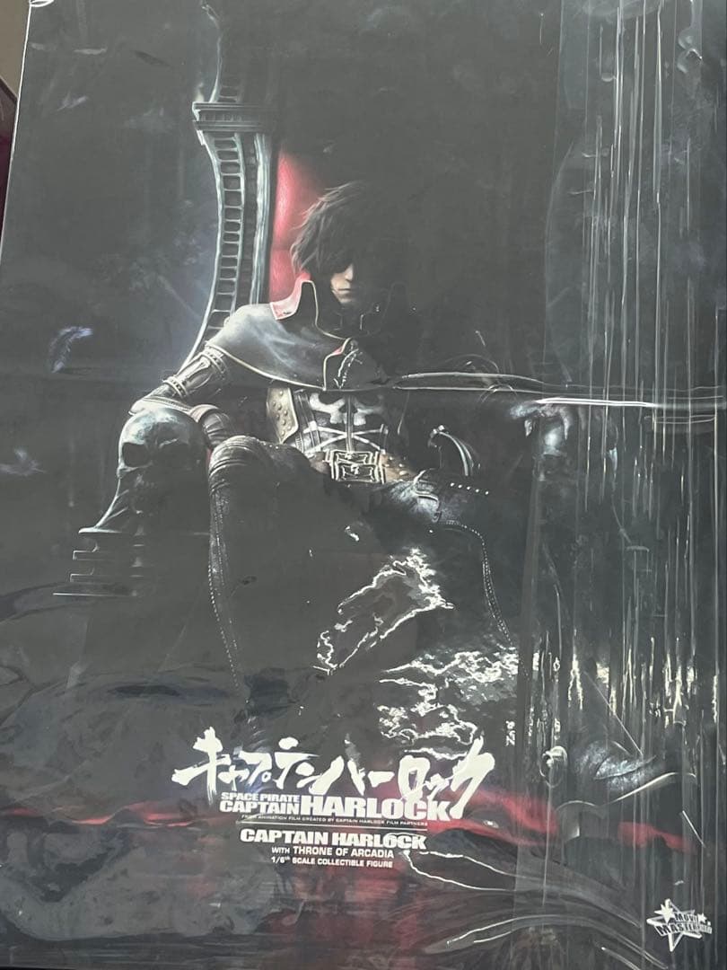 Hot Toys キャプテンハーロック 髑髏の椅子付き 1/6フィギュア