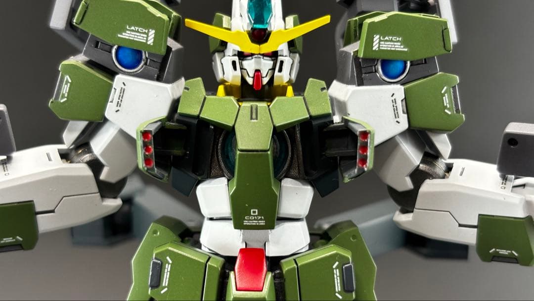 【塗装完成品】ＨＧ 1/144 ガンダムサバーニャ（最終決戦仕様）
