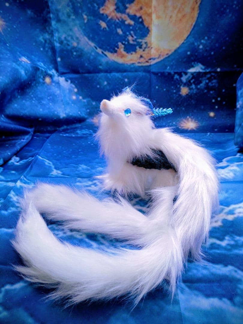 双尾天龍　アートドール　ハンドメイドぬいぐるみ　龍　幻獣　ドラゴン蓄光琉球ガラス