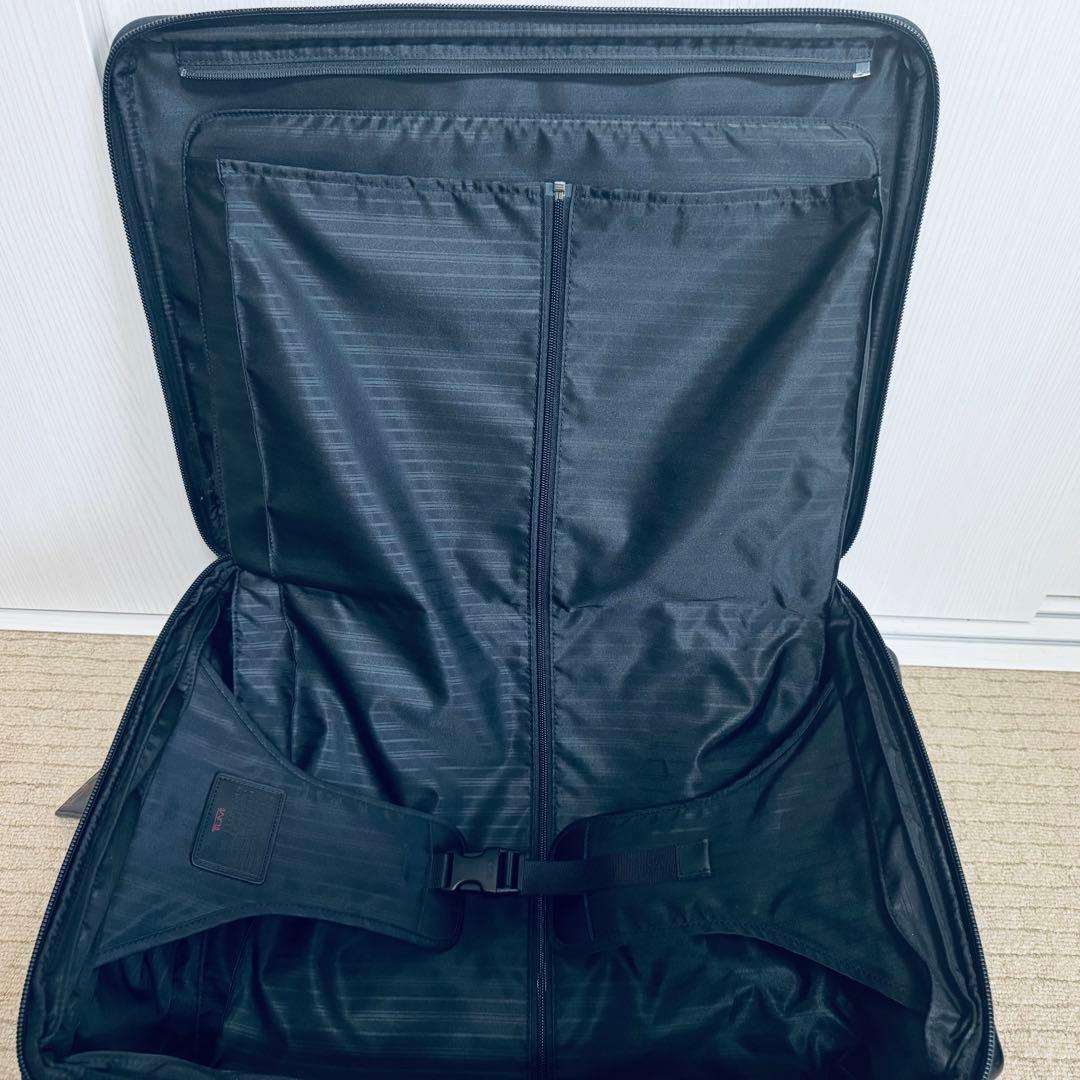 廃盤　TUMI トゥミ　キャリーケース　スーツケース　ブラック　22021DH