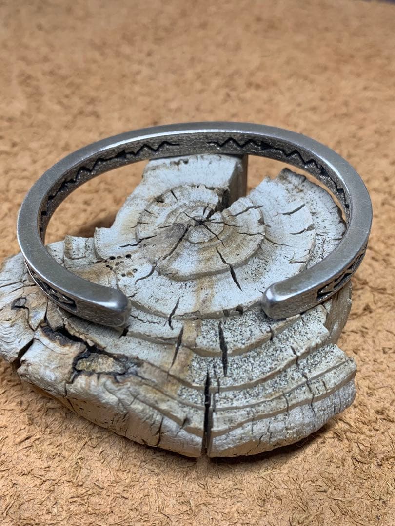 Navajoナバホ Jeff Dement バングル インディアンジュエリー