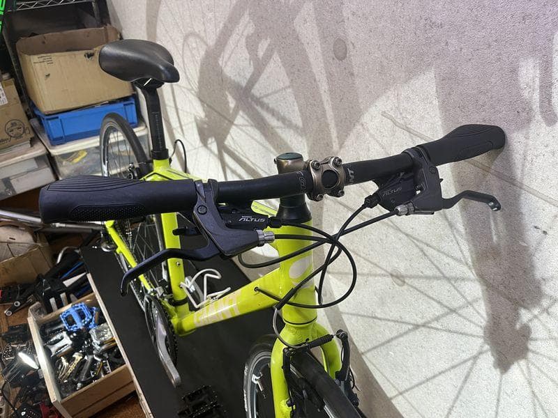 GIANT ESCAPE RX S ジャイアント　クロスバイク イエロー