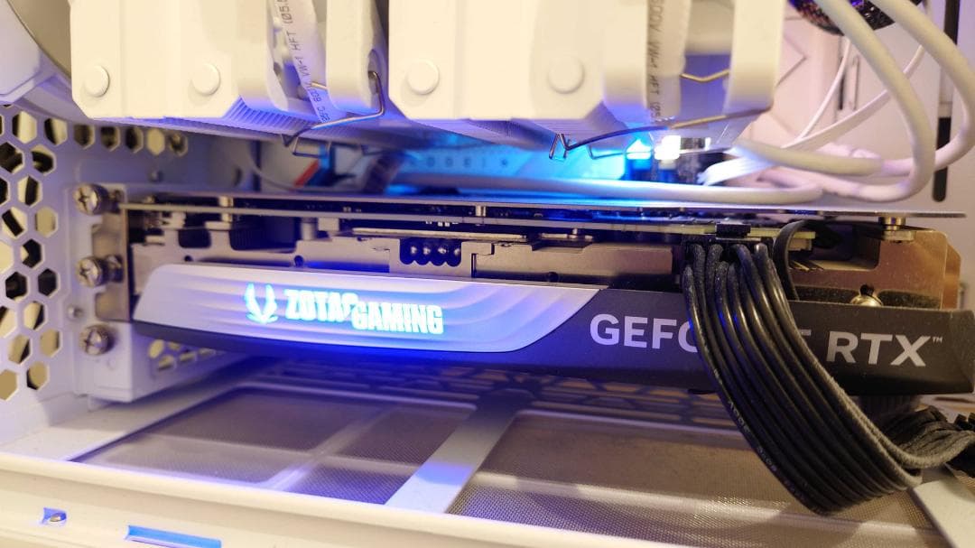 わ*ー様 ZOTAC GeForce RTX 4070 Twin Edge OC