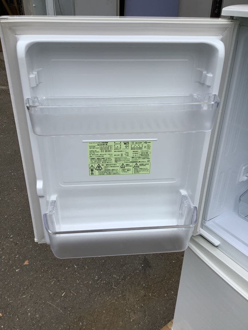 ひまわり 19年製 シャープ 2ドア冷蔵庫 SJ-D14F-W 137L