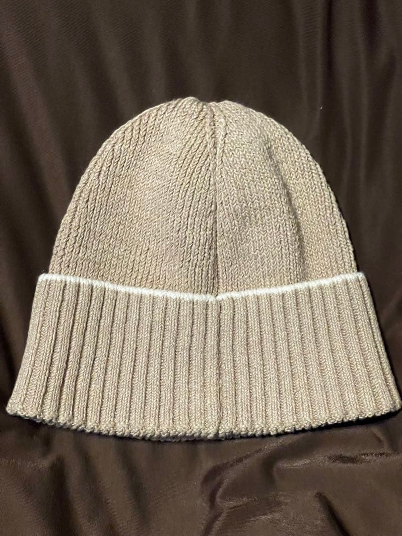 ロエベ　ビーニー　ニット帽