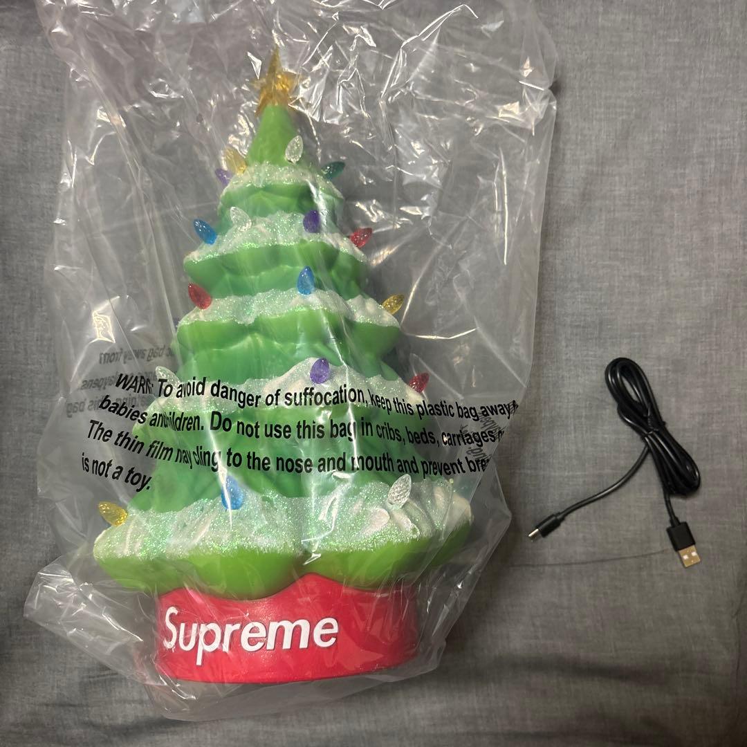 小物 Supreme 15\" Holiday Tree