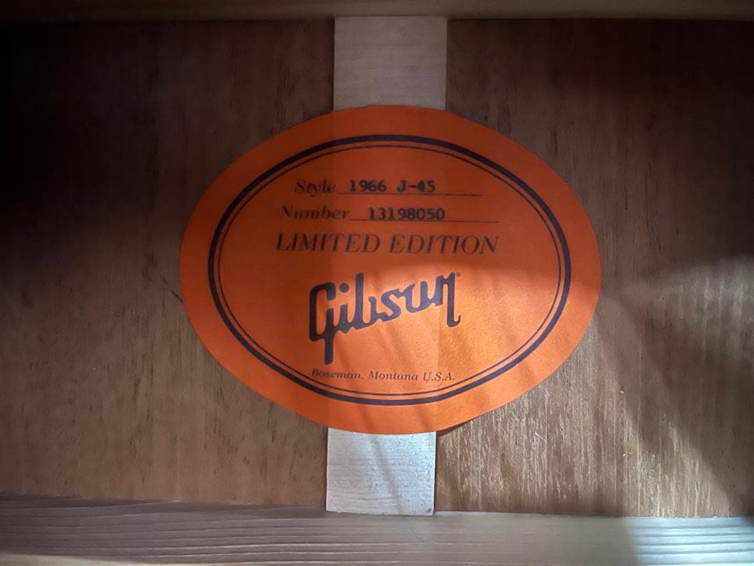 ギター Gibson CustomShop J-45Thermally Aged1966