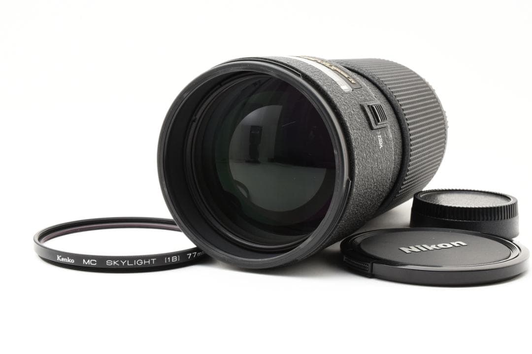 Nikon AF NIKKOR 80-200mm f/2.8 D ED　ニコン