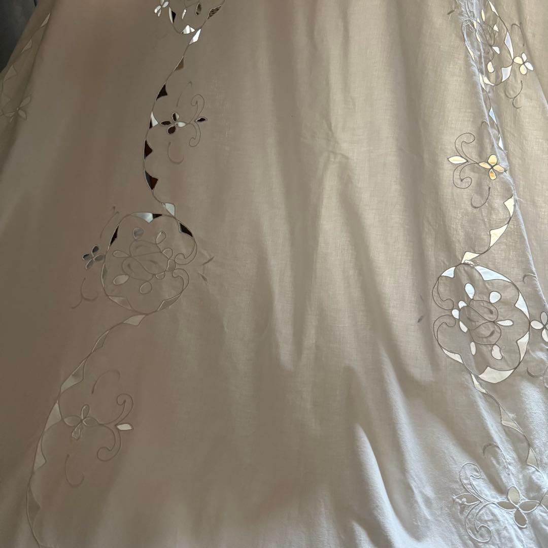 SALE❣️フランスアンティークஐ⋆*花柄刺繍の大判ベッドカバー⋆