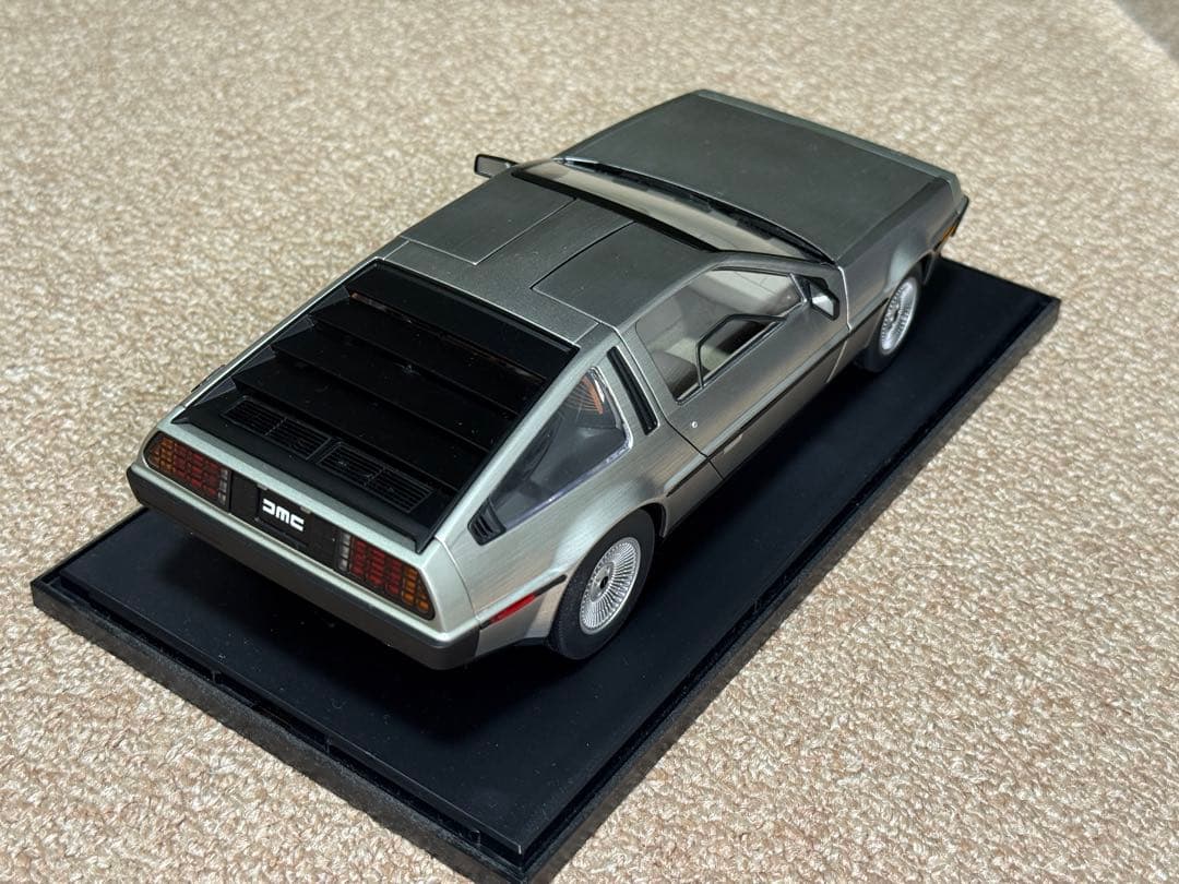 Autoart DeLorean DMC-12 オートアート デロリアン1/18
