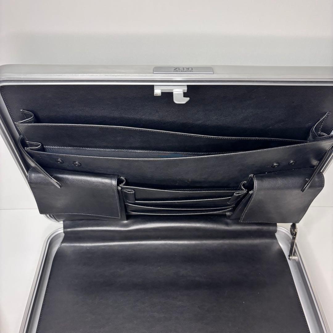 ZERO HALLIBURTON ゼロハリバートン アタッシュケース ダイアル