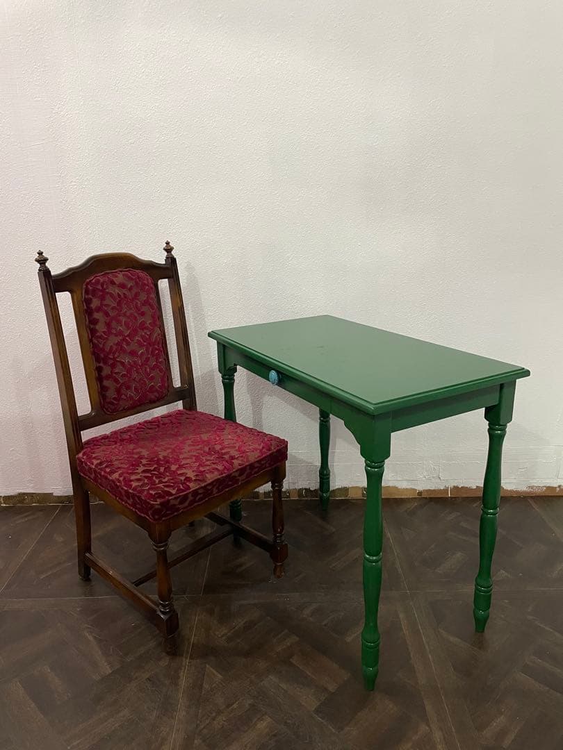 期間限定価格　アンティーク　テーブル　デスク　机　リペイント　世界一点物