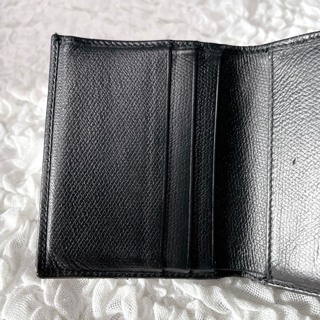 CHANEL ブラック 三つ折り財布　シャネル　ココマーク　レザー　コンパクト