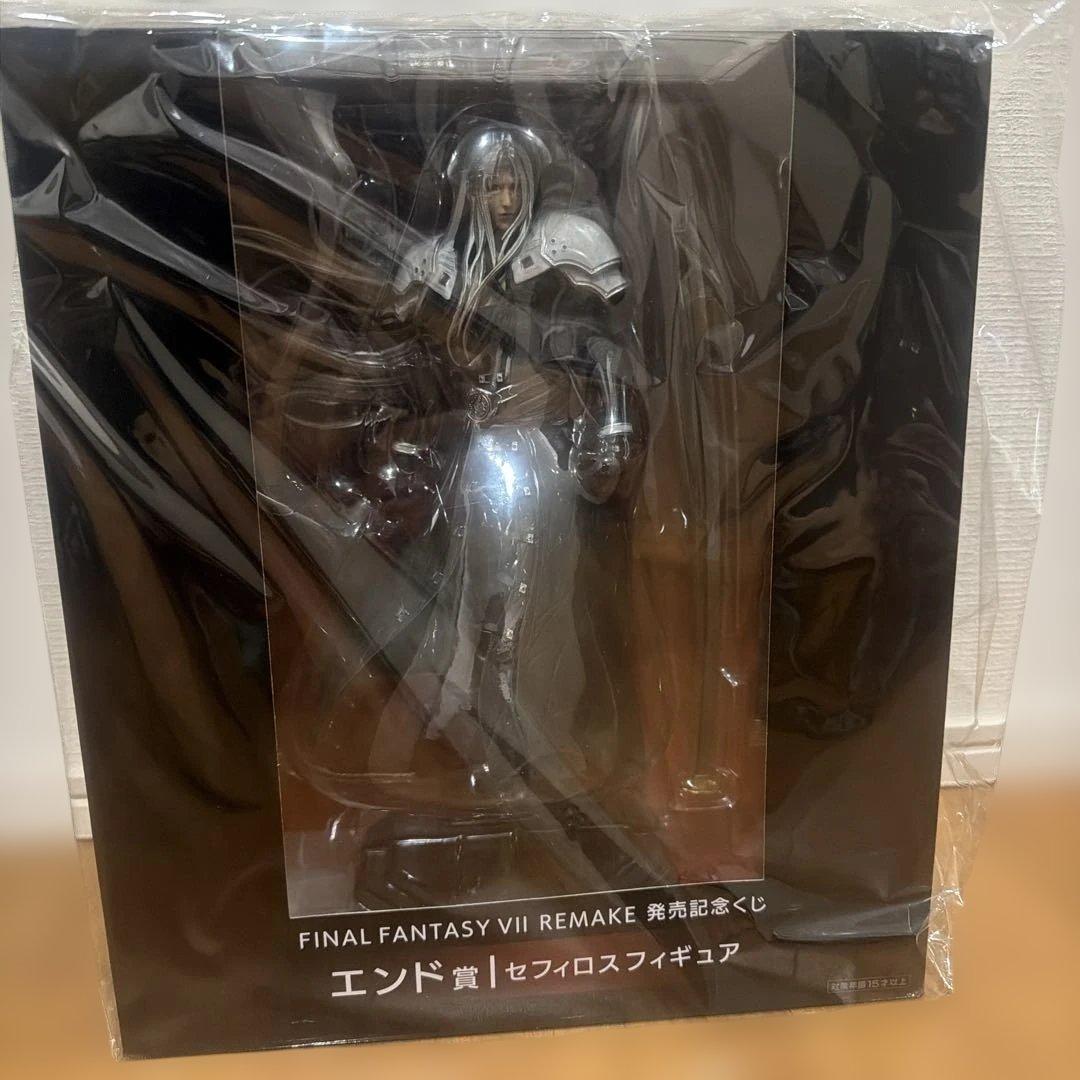 FINAL FANTASY VII REMAKE セフィロス フィギュア
