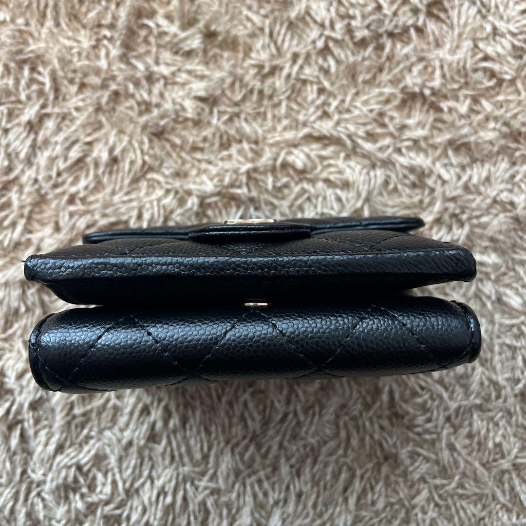 CHANEL クラシック　三つ折り　ミニ財布 ブラック