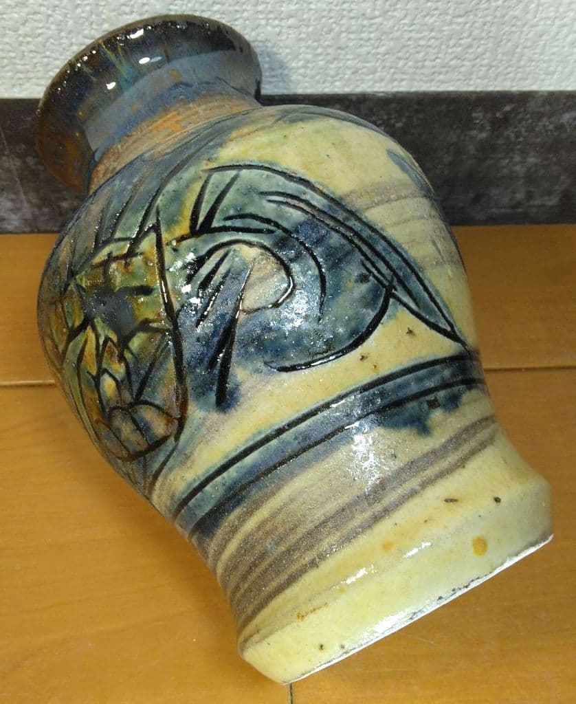 人間国宝 金城次郎 海老魚紋花瓶 栞 共箱 壺屋焼 壷屋焼 美品 晩年作