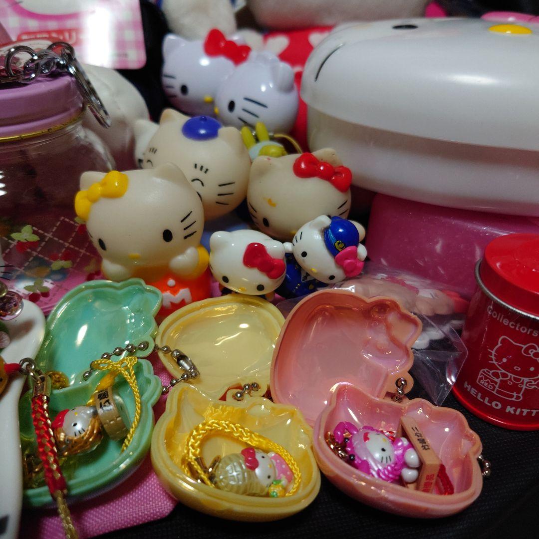 サンリオ ハローキティ 大量 グッズ まとめ売り ぬいぐるみ ストラップ 根付
