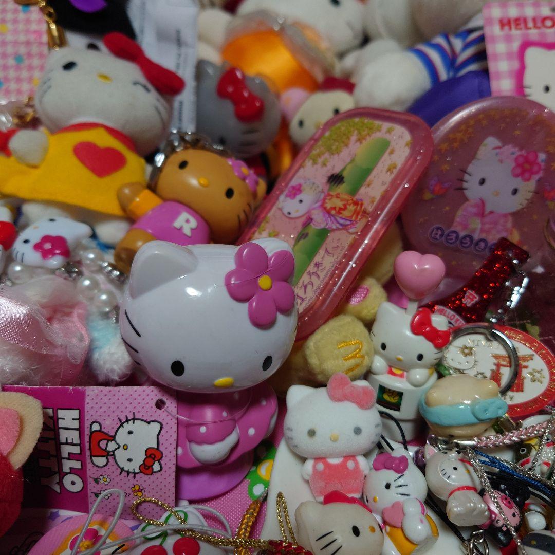 サンリオ ハローキティ 大量 グッズ まとめ売り ぬいぐるみ ストラップ 根付