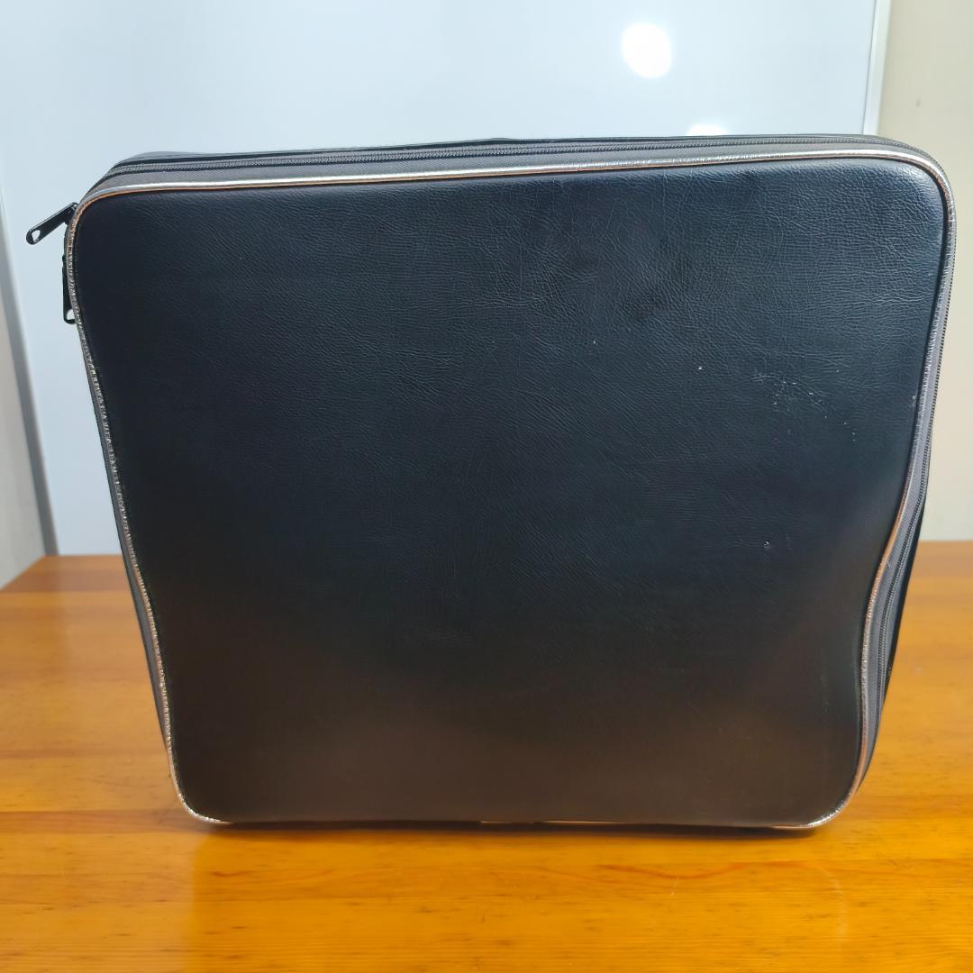 YAMAHA ヤマハ アコーディオン 8905 ケース付　赤