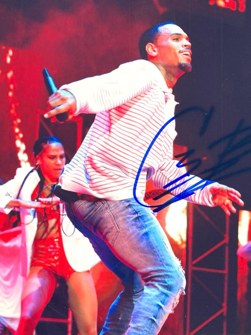 クリス・ブラウン直筆サイン入り超大型写真…Chris Brown