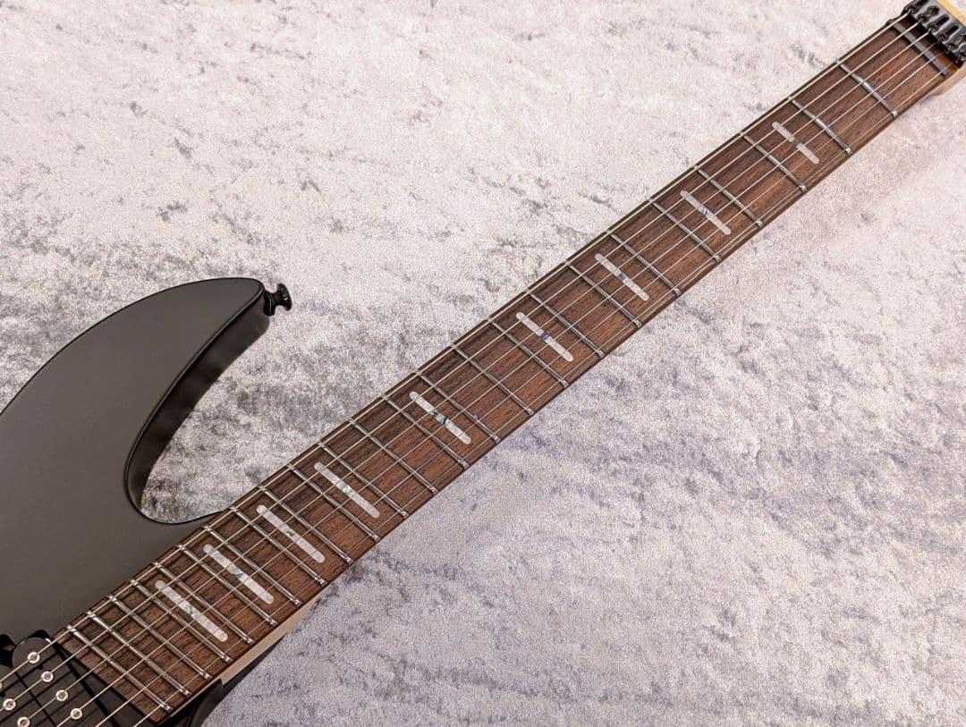 [ほぼ新品]Sire X6 6-String Headless / BK.S