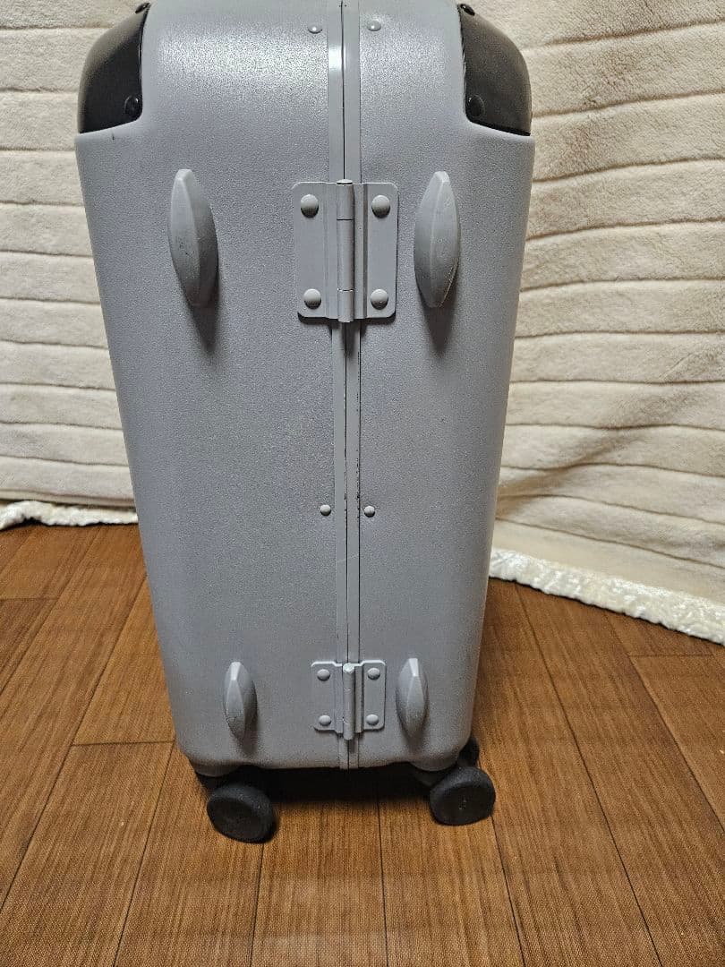 【美品】希少グレー!ソルガード,Solgarrd,39L,キャリーケース,