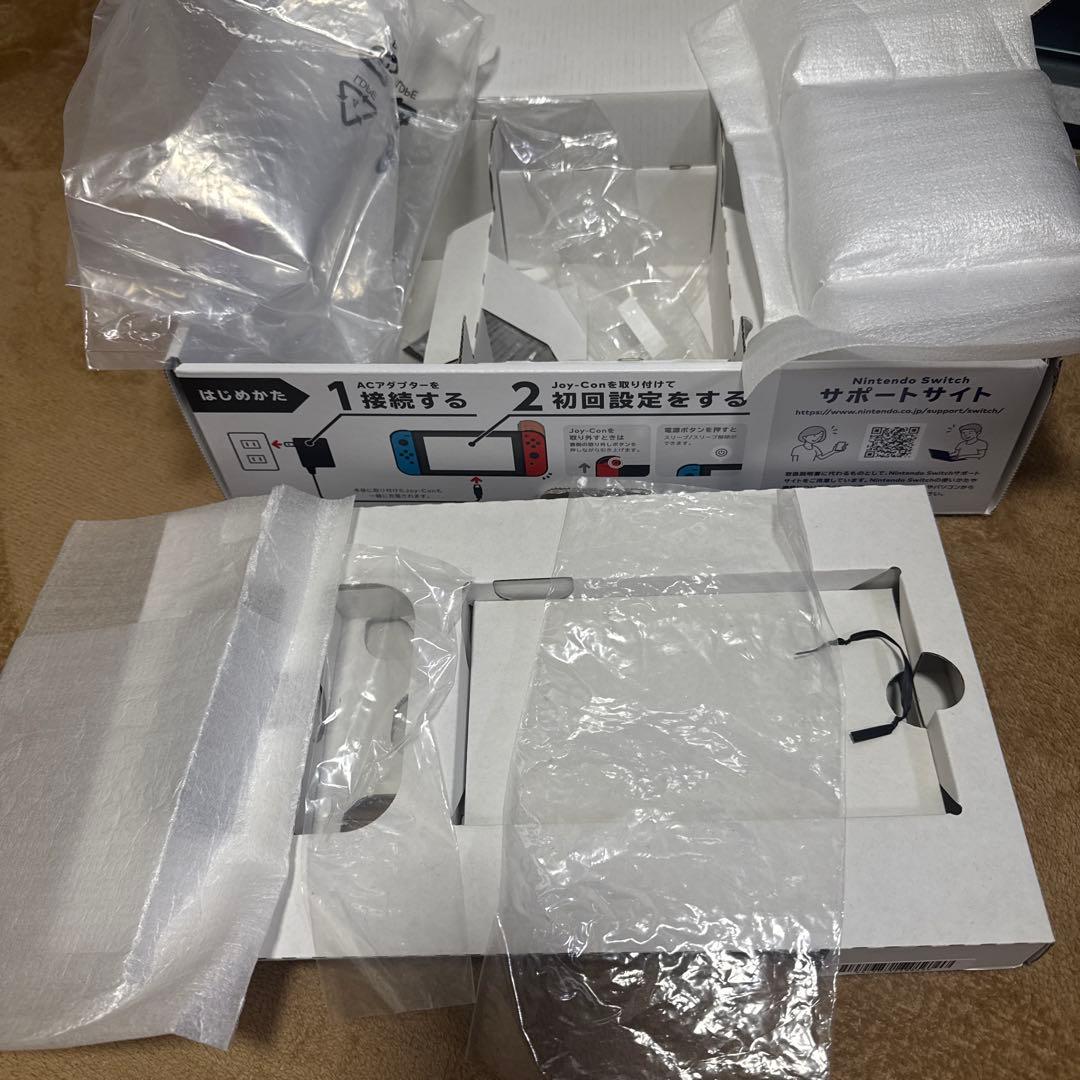 Nintendo Switch 青/赤 本体 キャリングケース付き