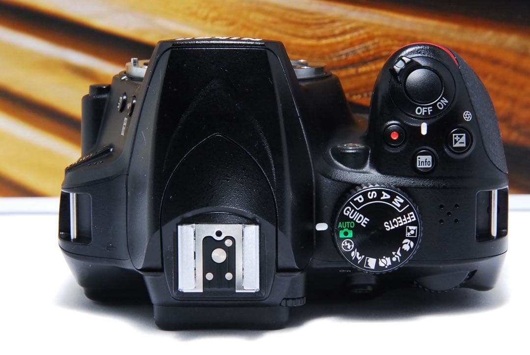 Nikon D3400 デジタル一眼レフカメラ Bluetooth スマホ転送