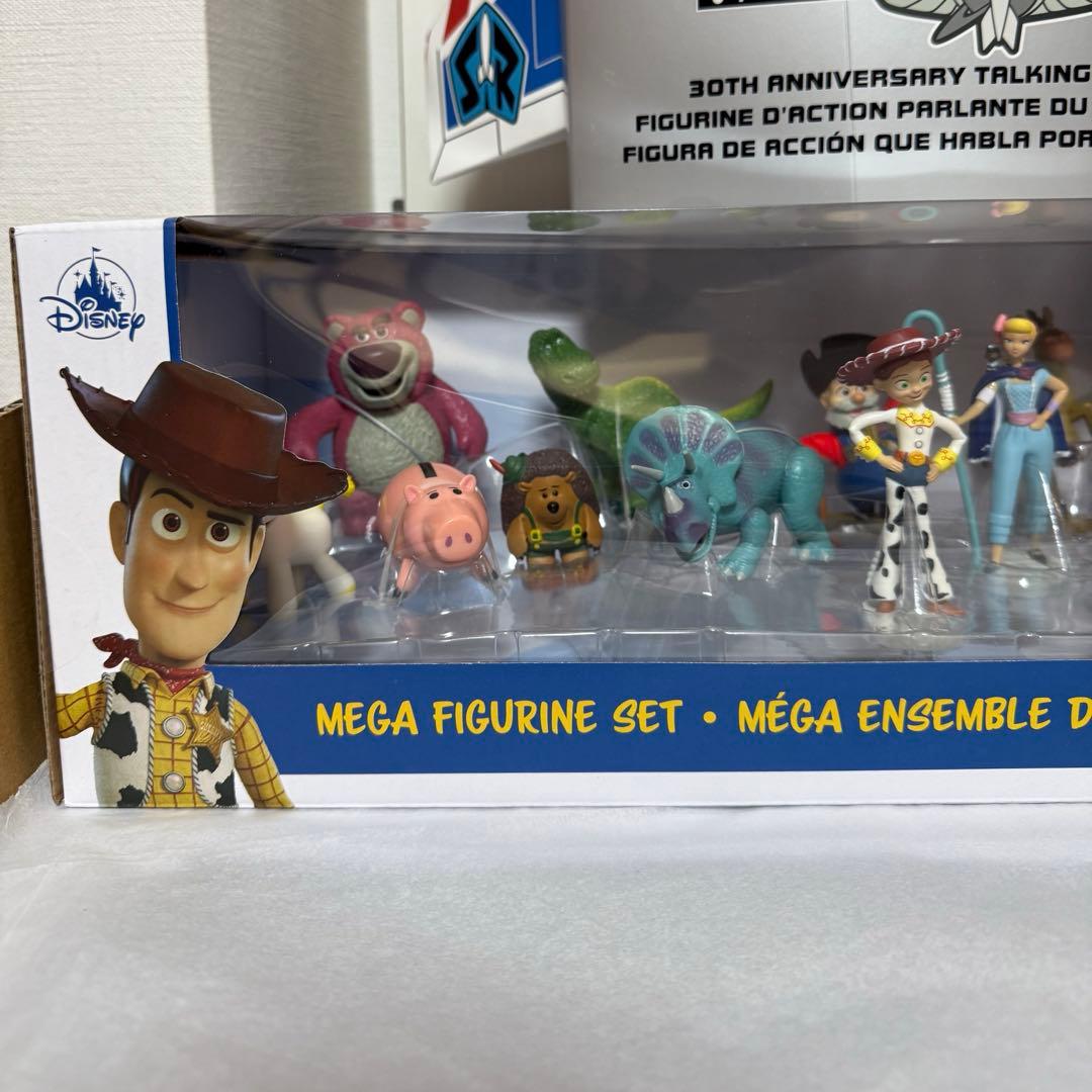 トイ・ストーリー フィギュアセット メガ TOY STORY 30th