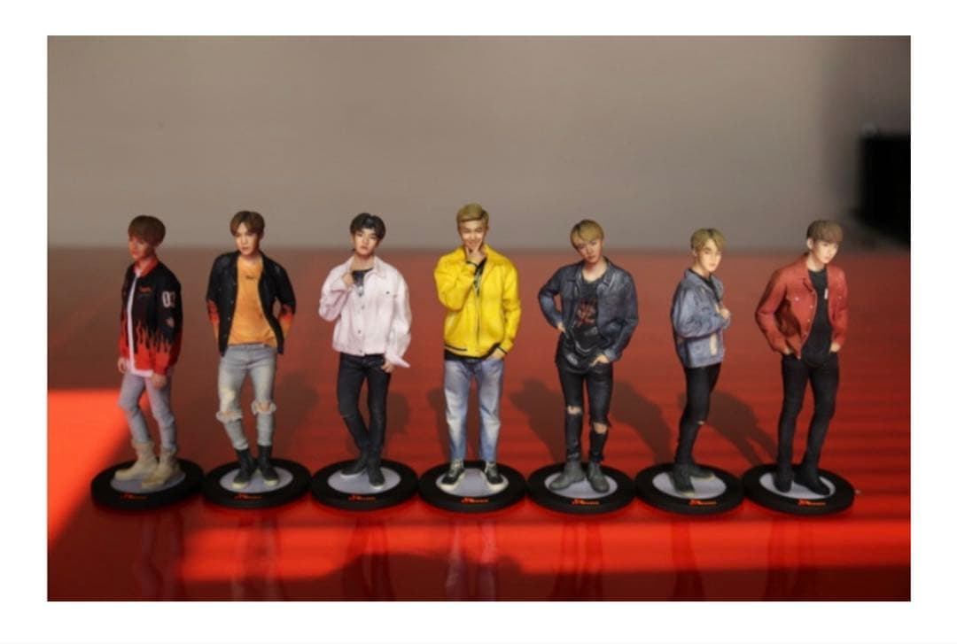 BTS 防弾少年団 SK telecom テレコム公式　フィギュア　テヒョン V