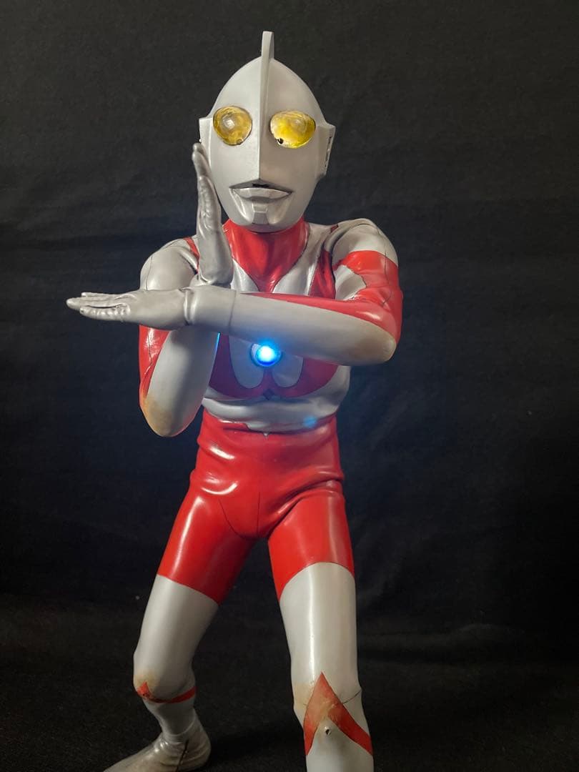 海洋堂ウルトラマンソフビリペイント完成品