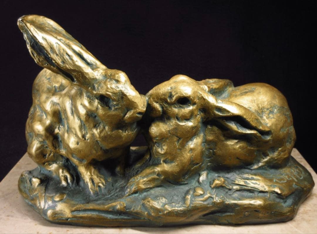 文化勲章受章彫刻家「西村西望」造 彫刻兎に題す 銘「かたらい」ブロンズ像