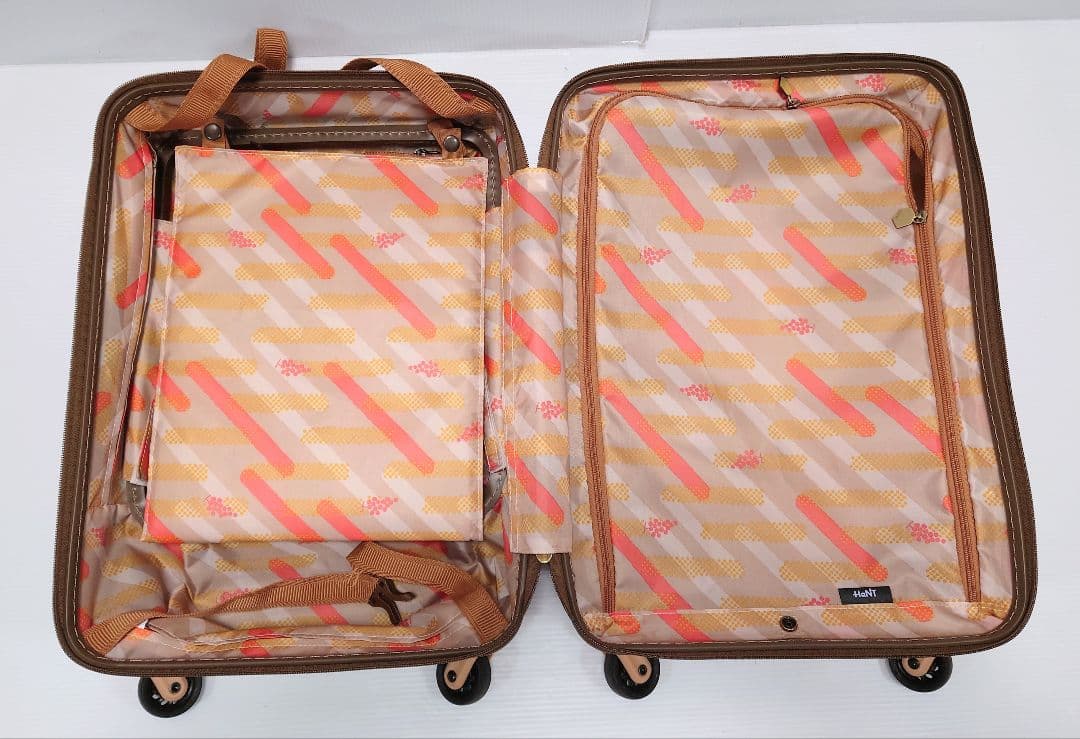 HaNT ハント ココント スーツケース 36L【超美品】