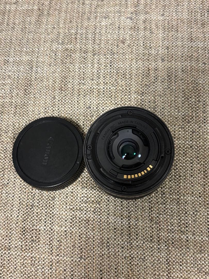 Canon EOS KissMミラーレス一眼カメラ