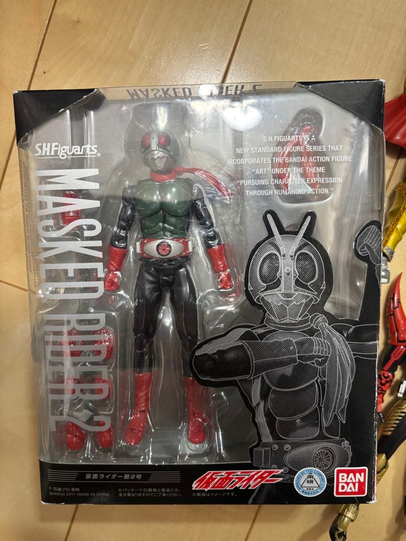 フィギュアーツ　仮面ライダー15体　オーズ 、キバ、新2号等