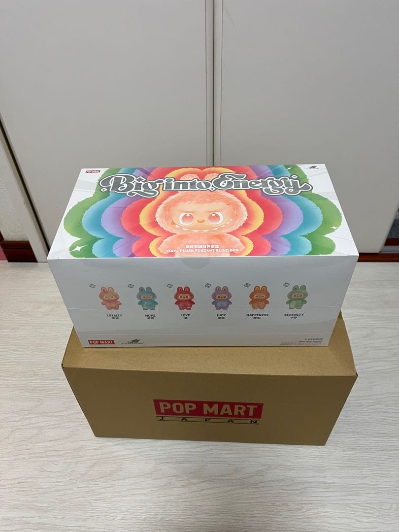 新品未開封　正規品　ラブブ　LABUBU エナジー　アソートボックス